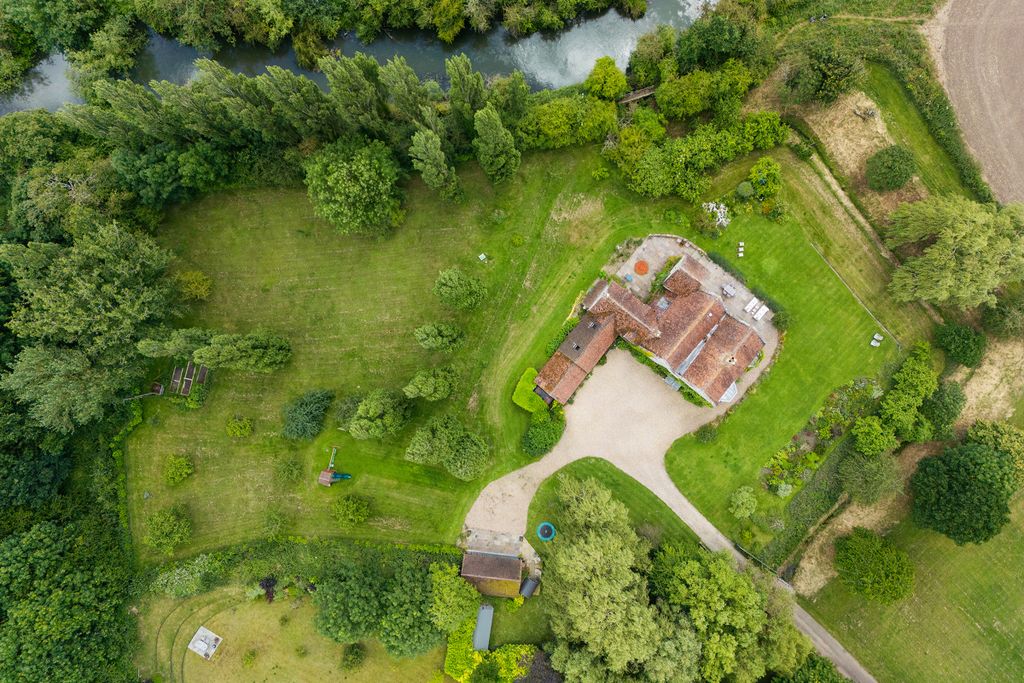 6 bed country house for saleChiselhampton, Oxford OX44