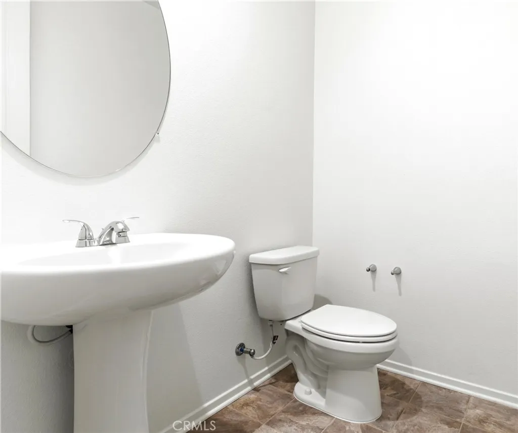 13269 Fremontia Rd, Victorville, CA 92392