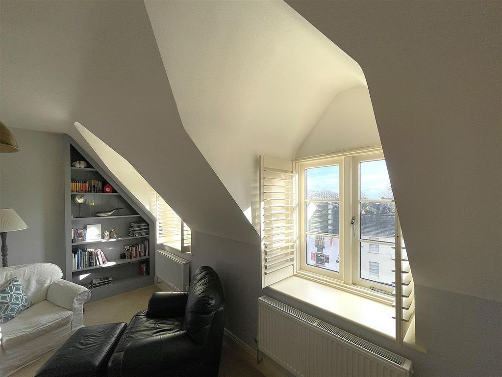 Additional image 8 of 1 bed flat for saleFlat 8, Orange Street, Uppingham LE15