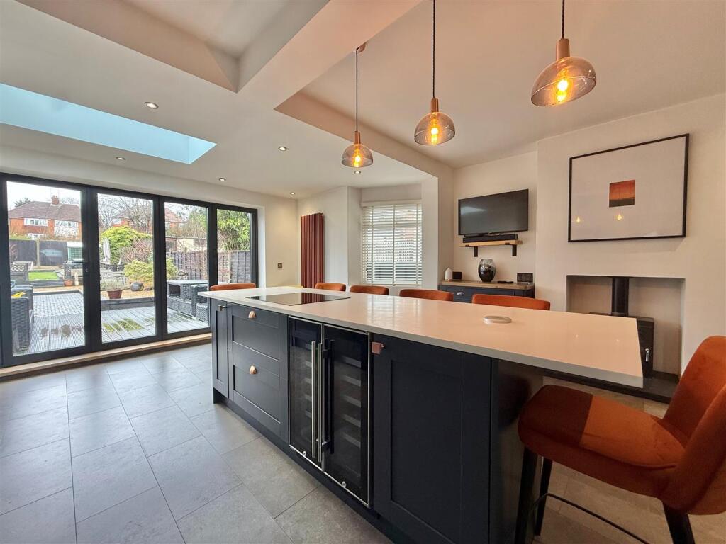 Additional image 7 of Worlds End Avenue, Quinton, Birmingham