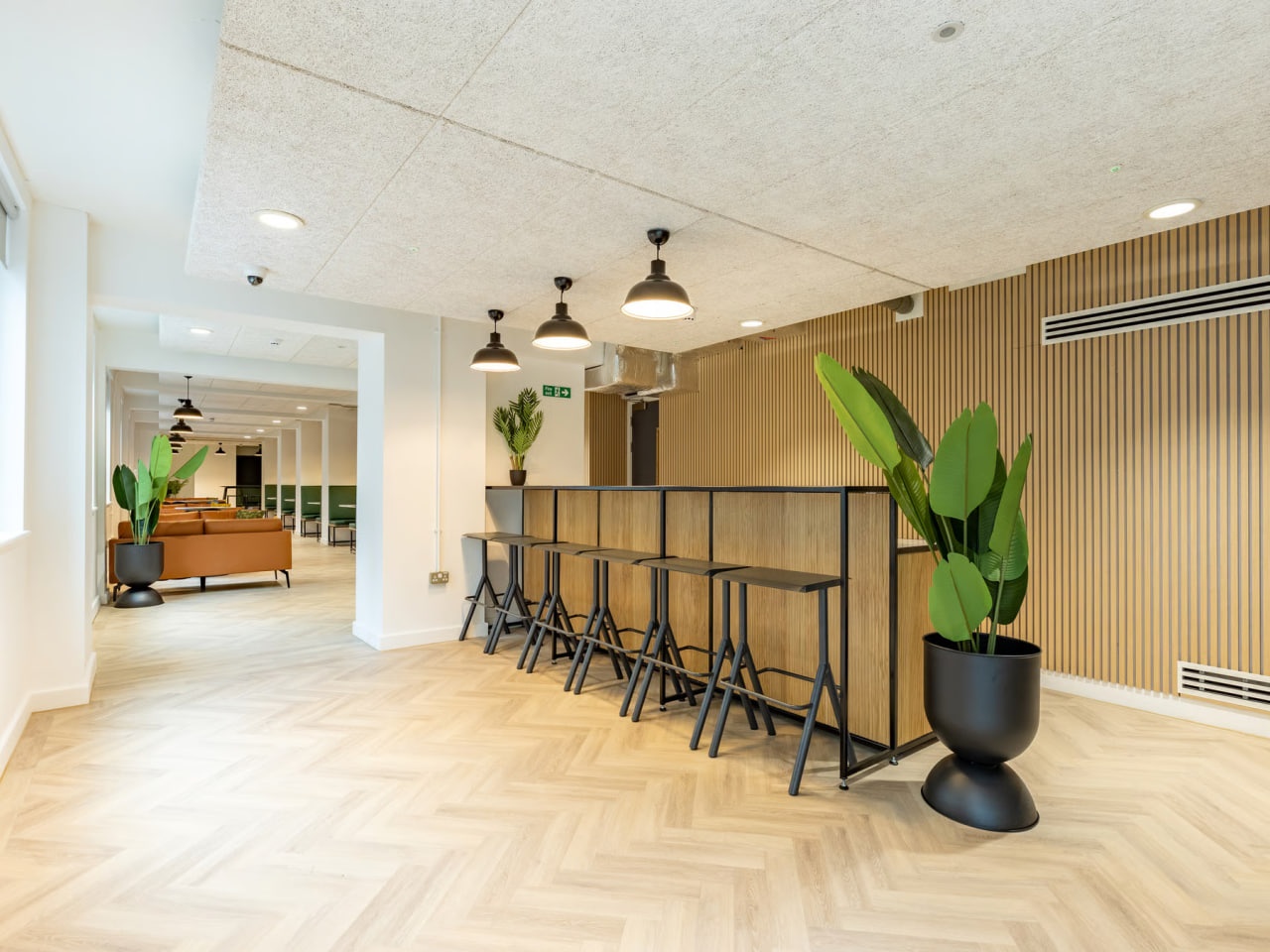 Additional image 2 of Studio Flat, Paddington, W2, N1 7GU