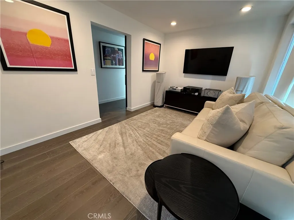 Additional image 92 of 116 W Channel Islands Boulevard, Oxnard, CA 93035