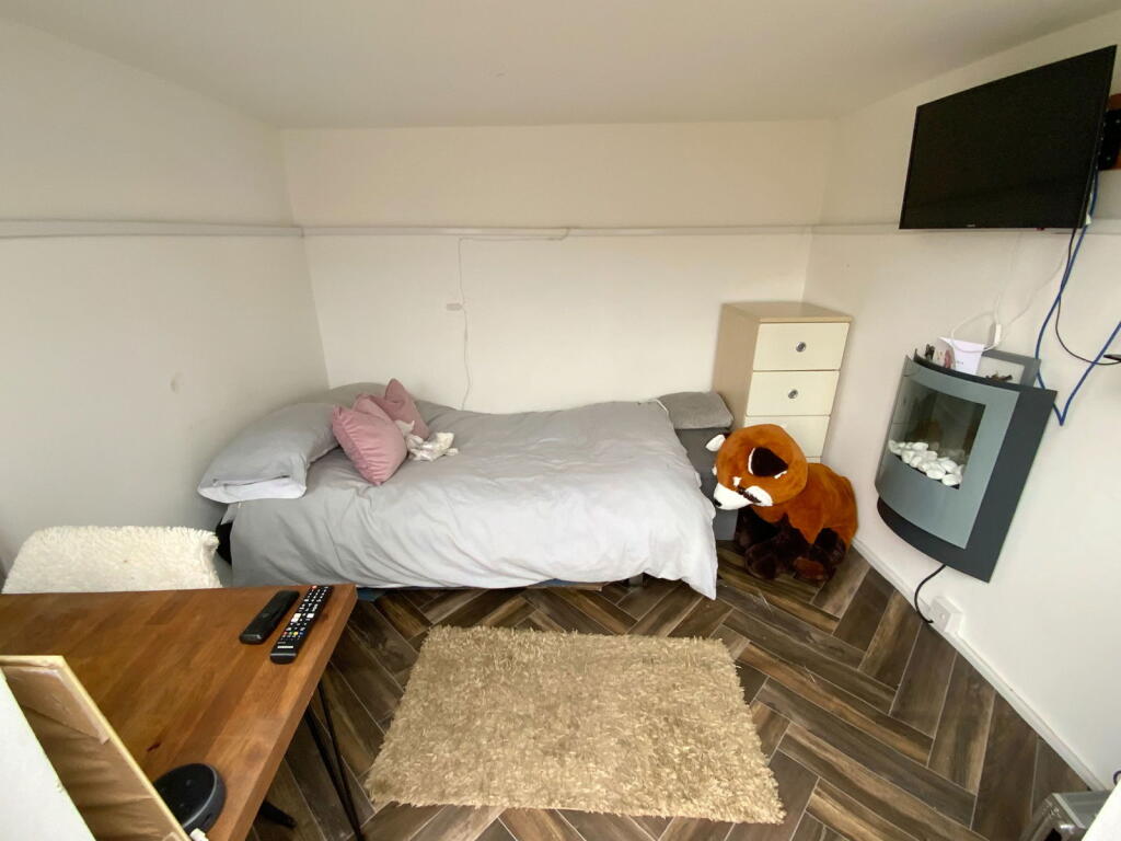 Additional image 18 of Beaumont Road, Halesowen, B62 9HD