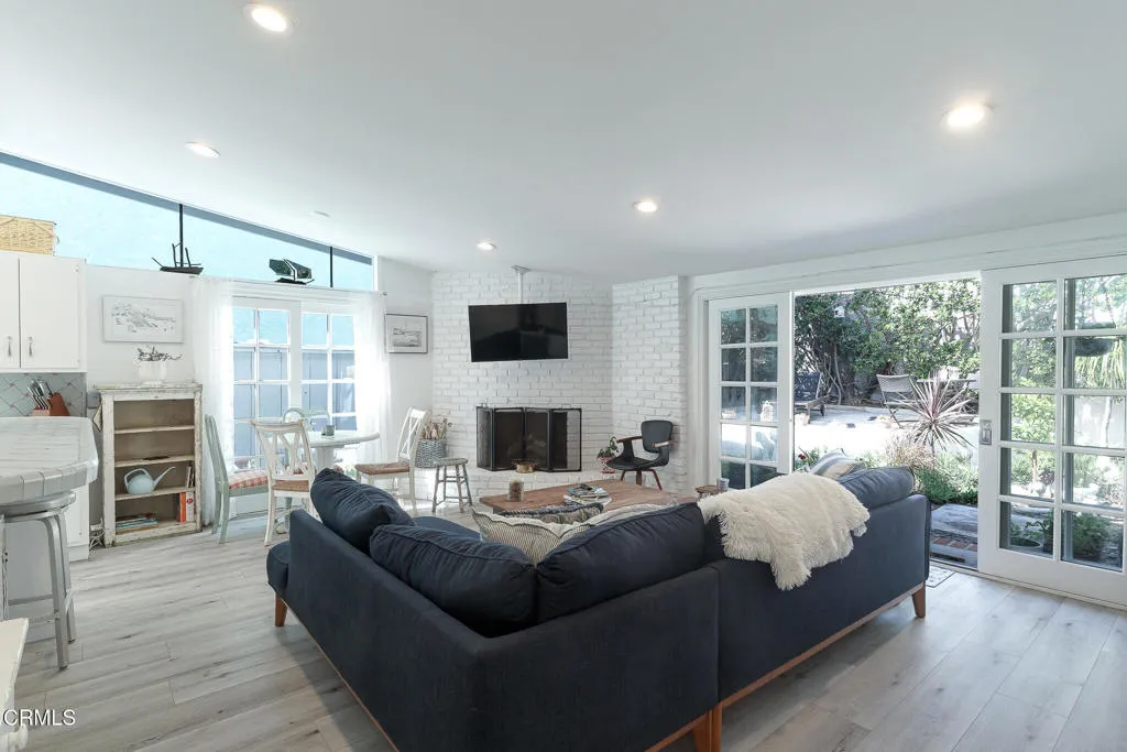 Additional image 34 of 1089 Belfast Lane, Ventura, CA 93001