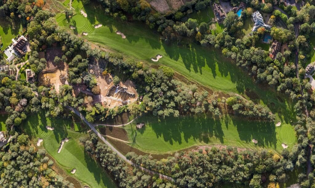 Land for saleGolf Club Road, Surrey KT13