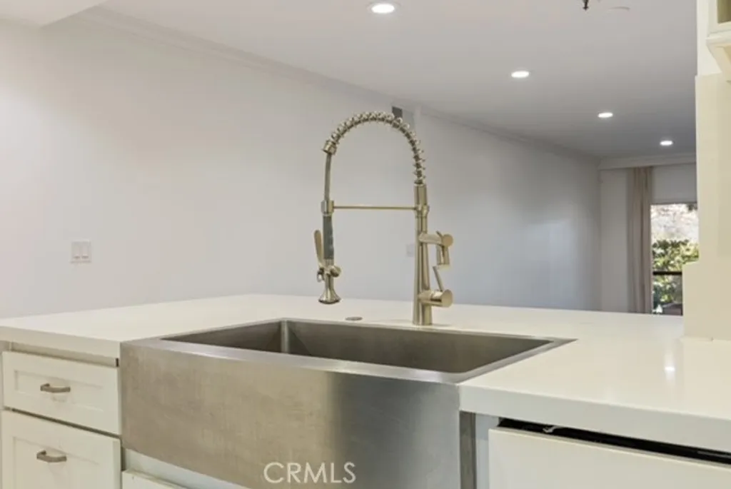 Additional image 10 of 20 Sea Island Drive, Newport Beach, CA 92660