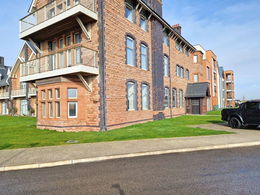 Additional image 33 of 3 bed flat for saleThe Rest, Rest Bay, Porthcawl CF36