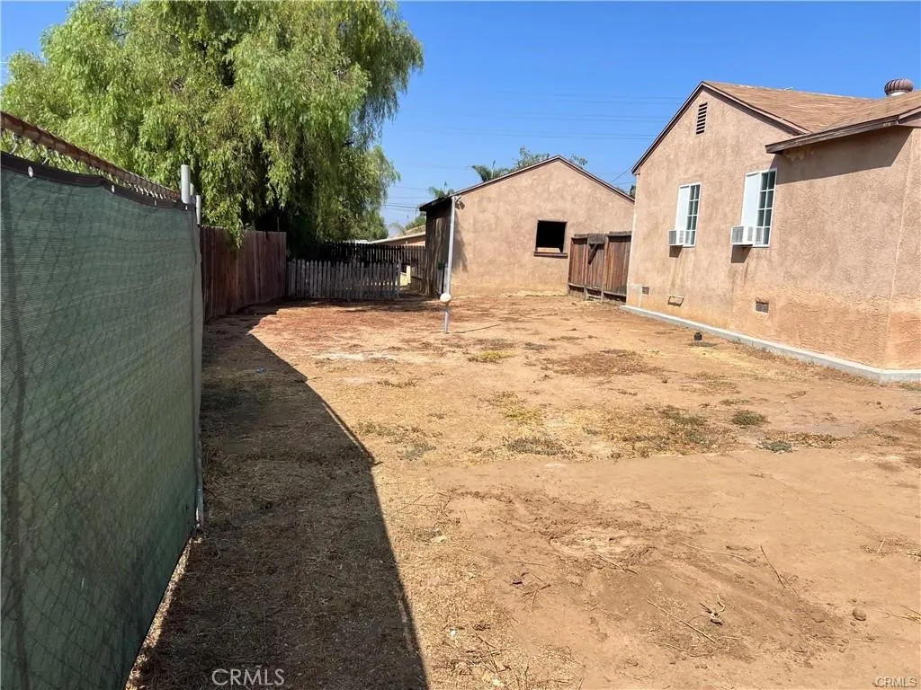 10264 Mull Ave, Riverside, CA 92503