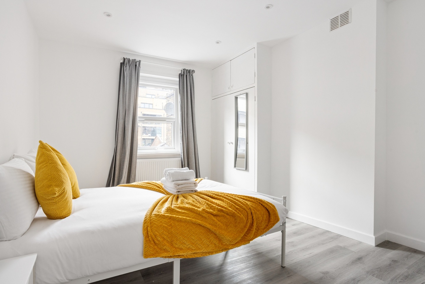 Additional image 18 of 3 Bed Semi-Detached House, Walworth Road, SE17, N1 7GU