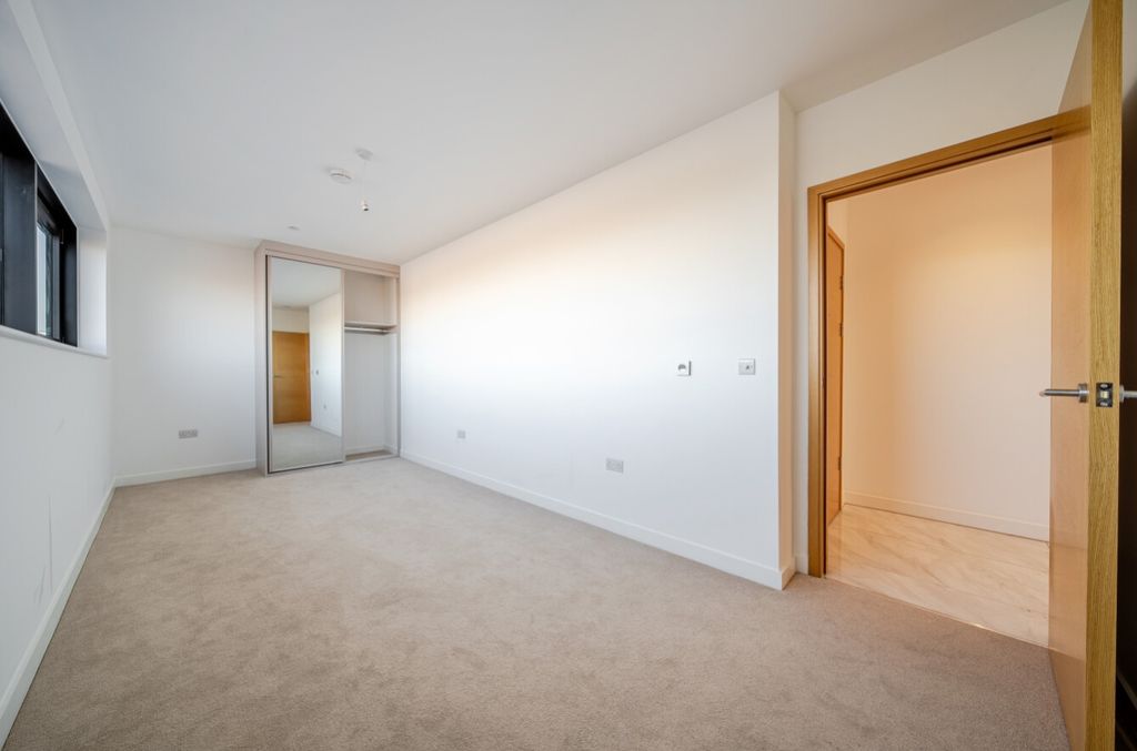 Additional image 8 of 2 bed flat for saleApartment 78 Block C, Yacht Club Place, Trent Lane, Nottingham, Nottinghamshire NG2