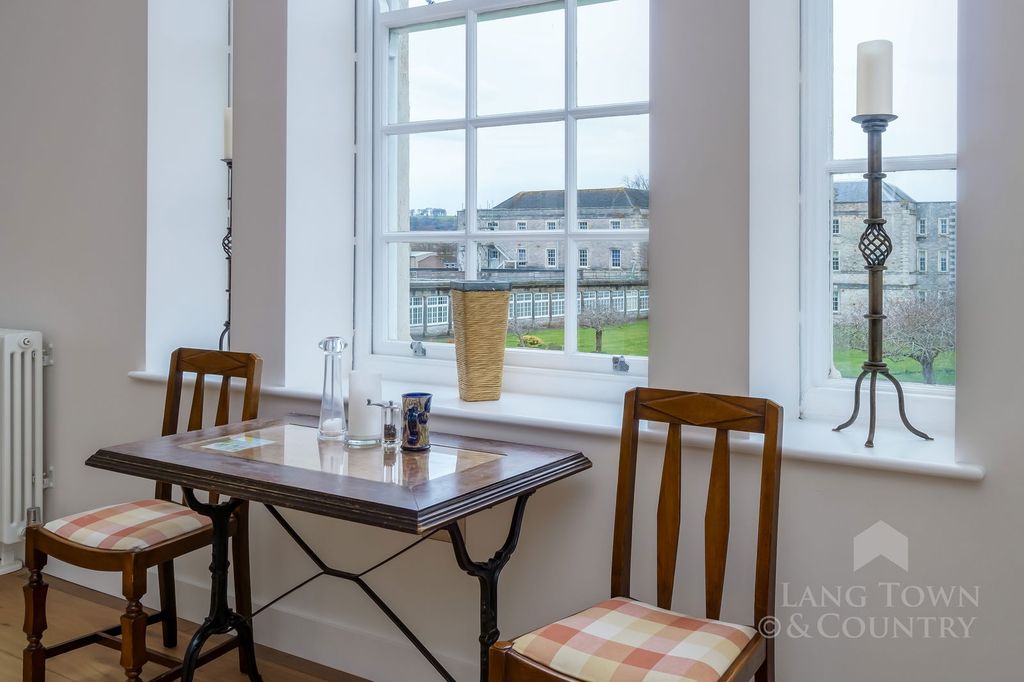 Additional image 8 of 3 bed flat for saleCraigie Drive, Stonehouse, Plymouth PL1