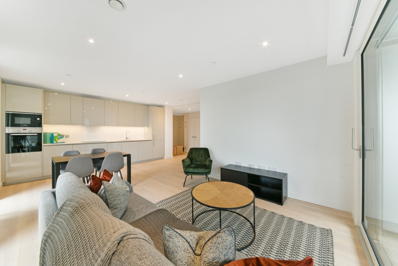 Additional image 3 of 2 Bed Flat, Hurlock Heights, SE17, SE17 1GD