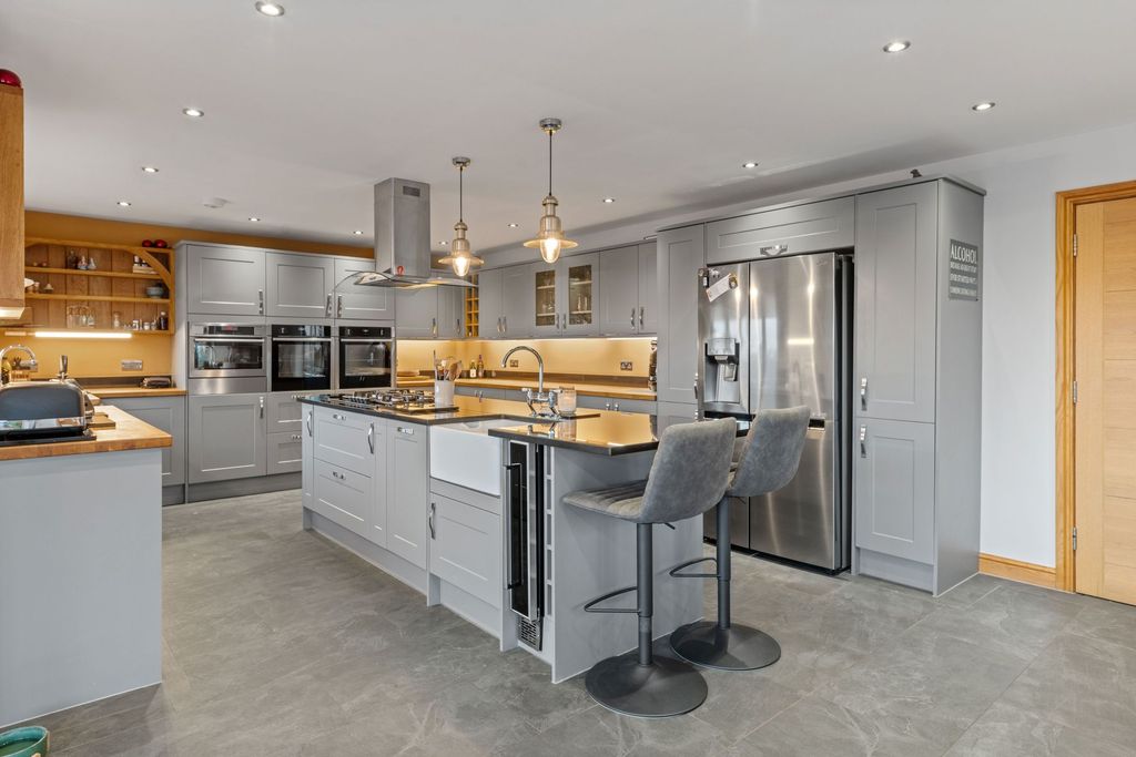 Additional image 8 of 6 bed detached house for saleWythes Lane, Fishtoft PE21