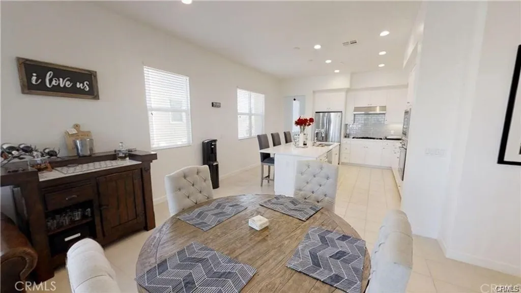 Additional image 6 of 195 Follyhatch, Irvine, CA 92618