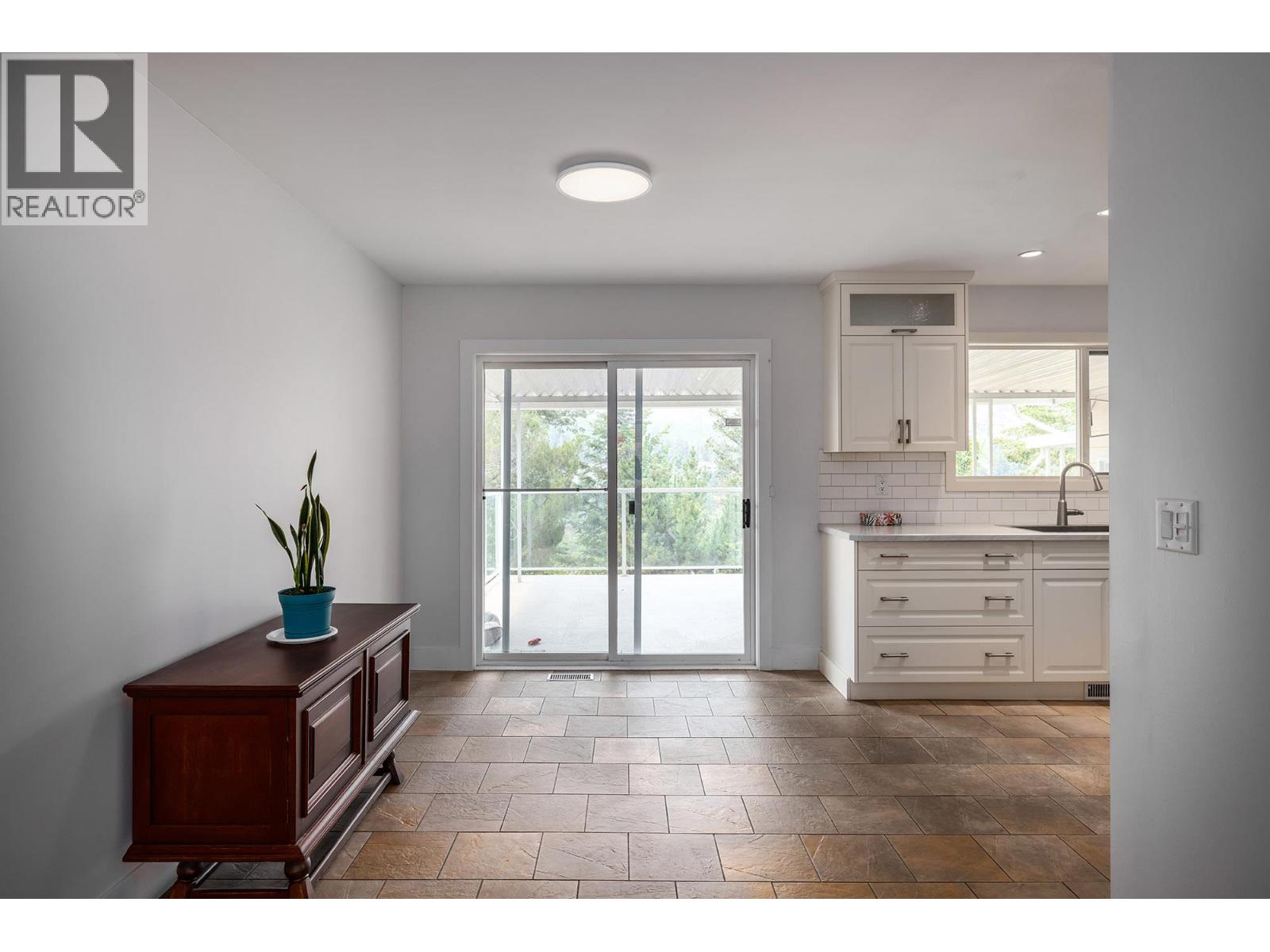 Additional image 6 of 2571 Pineridge Place, West Kelowna, BC, V4T2J7