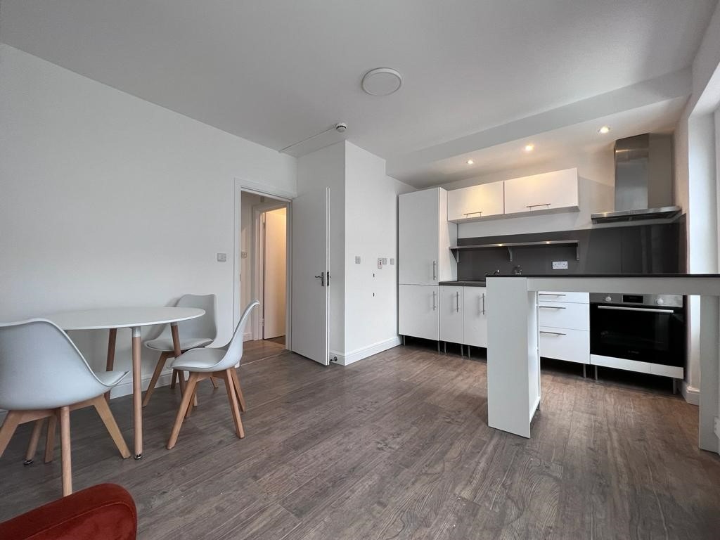Additional image 6 of 1 Bed Flat, Kentish Town Road, NW1, N1 7GU