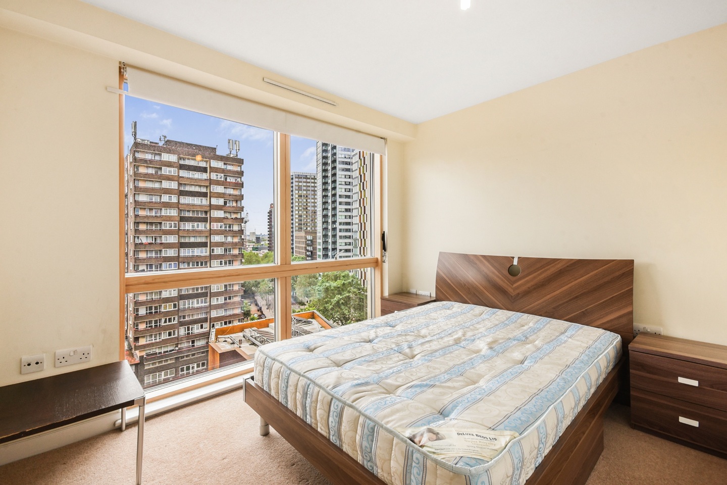 Additional image 10 of 2 Bed Flat, Metro Central Heights, SE1, N1 7GU