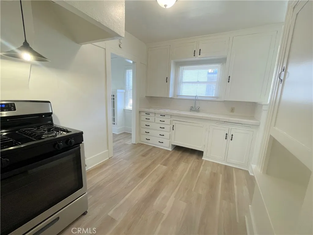 Additional image 25 of 320 W Mountain View Avenue, Glendora, CA 91741