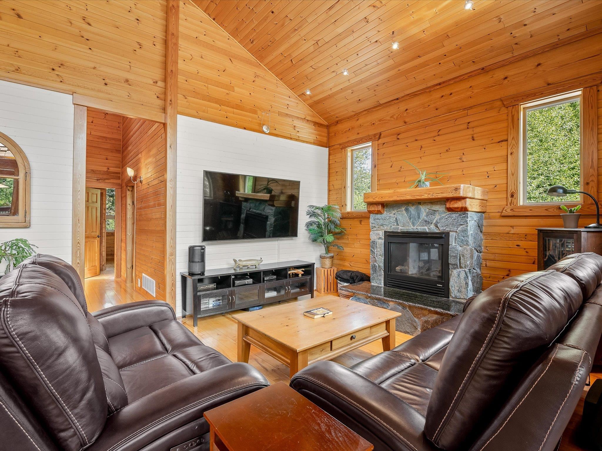 Additional image 4 of 1470 Fraser Road, Pemberton, BC, V0N 2L0