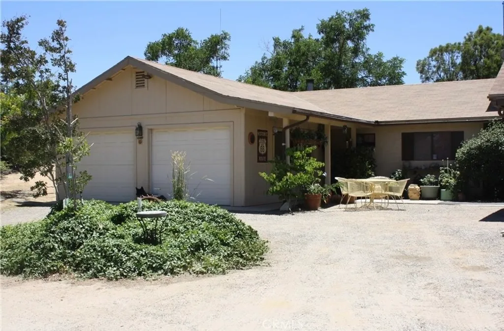Additional image 2 of 44201 Chapman Rd, Anza, CA 92539