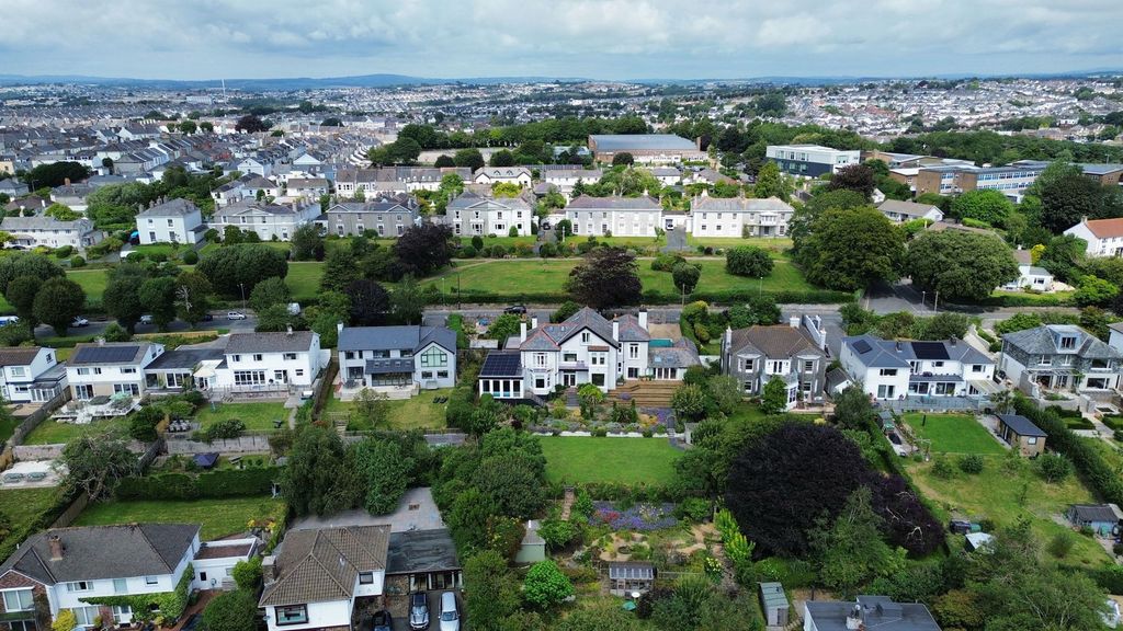 Additional image 2 of 6 bed detached house for sale'penlee', Stoke, Plymouth PL3