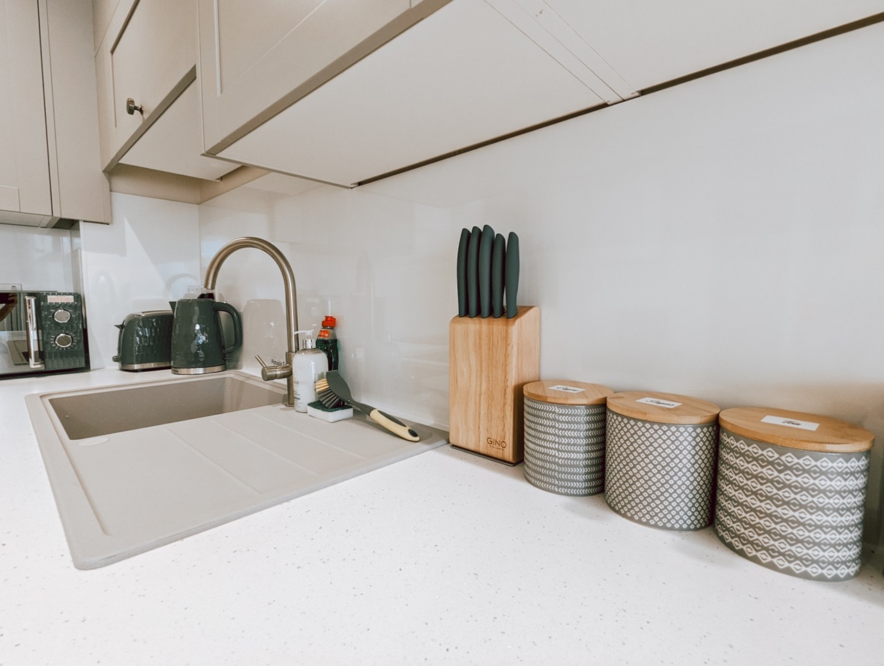 Additional image 11 of 2 Bed Flat, Springwell Court, EC1V, N1 7GU