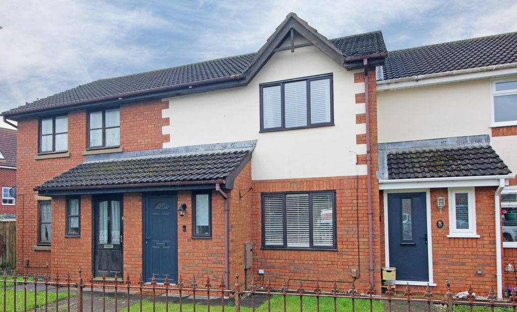 3 bed terraced house for saleMill Lane, Warton PR4