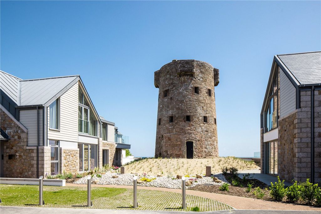 Additional image 5 of 2 bed flat for sale11 Tower View, The Waves, La Grande Route Des Sablons, Grouville, Jersey JE3