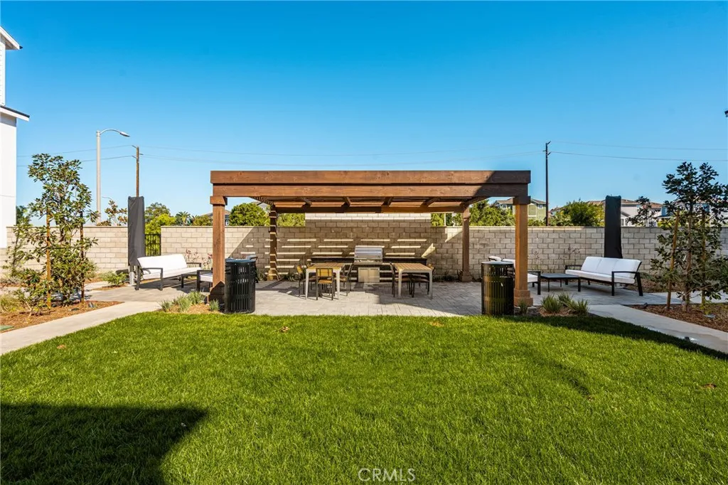 Additional image 30 of 19031 Main St #101, Huntington Beach, CA 92648