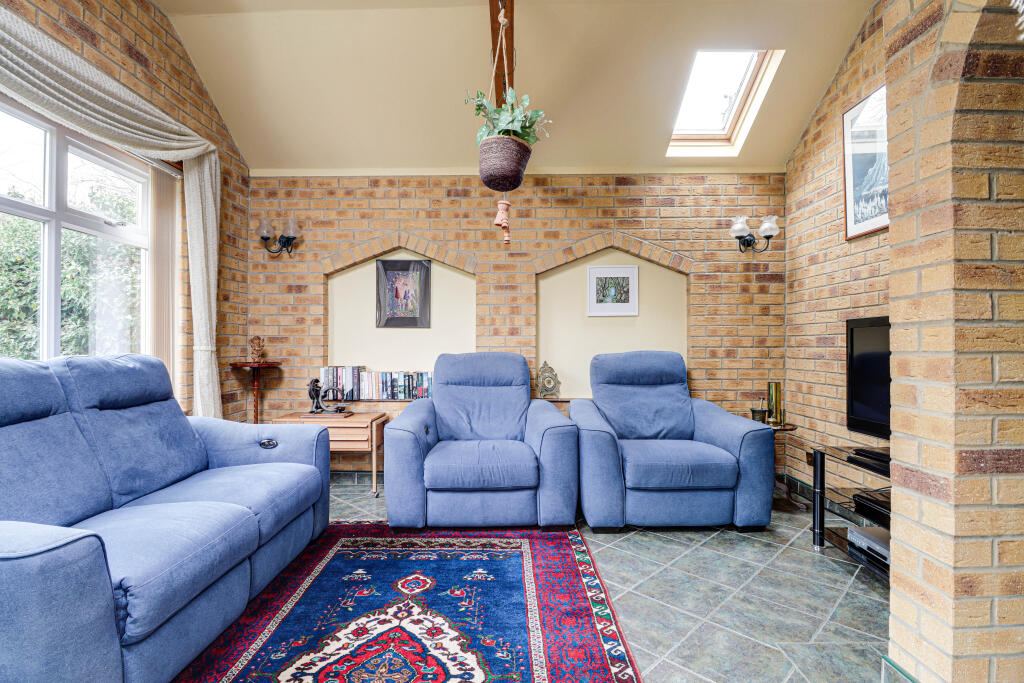 Additional image 6 of Linden Road, Redbourn, AL3