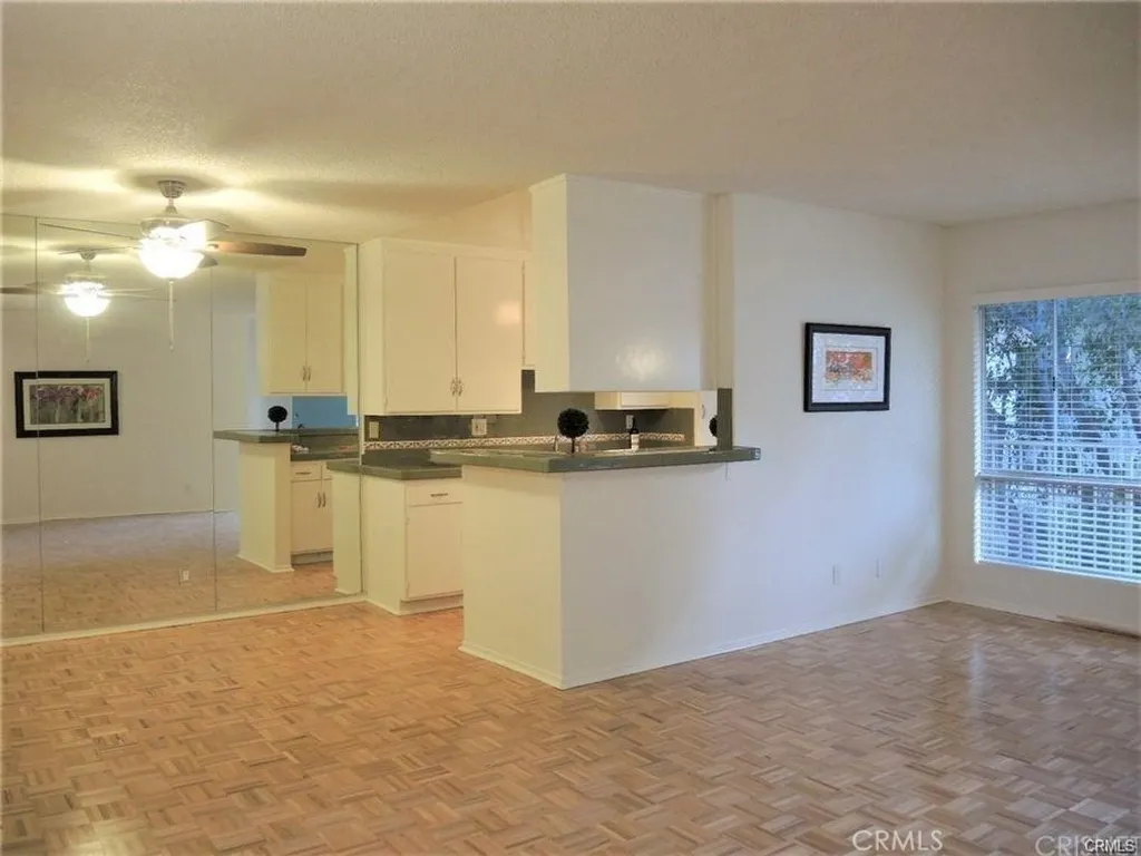Additional image 9 of 5320 Zelzah Avenue Unit 314, Encino, CA 91316