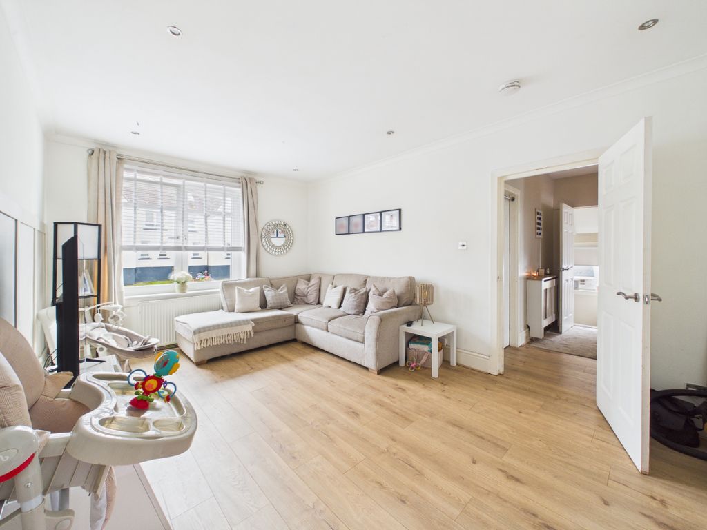 2 bed flat for saleEspieside Crescent, Coatbridge ML5 photo 3
