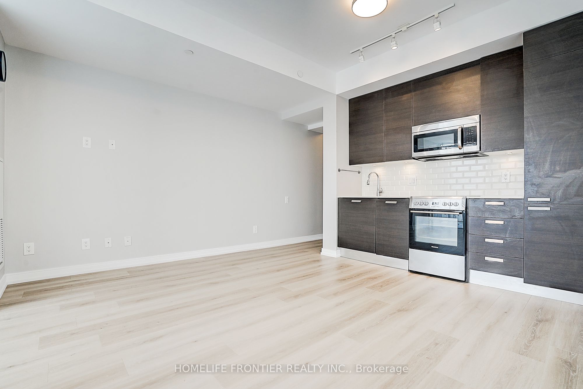 Additional image 5 of 2207-42 Charles Street, Toronto, ON, M4Y 1T4