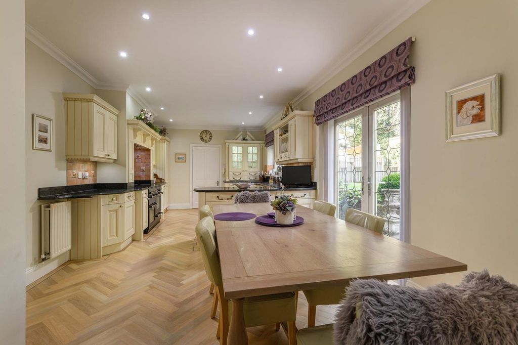 Additional image 7 of 5 bed detached house for saleHeslington House, Aydon Road, Corbridge, Northumberland NE45