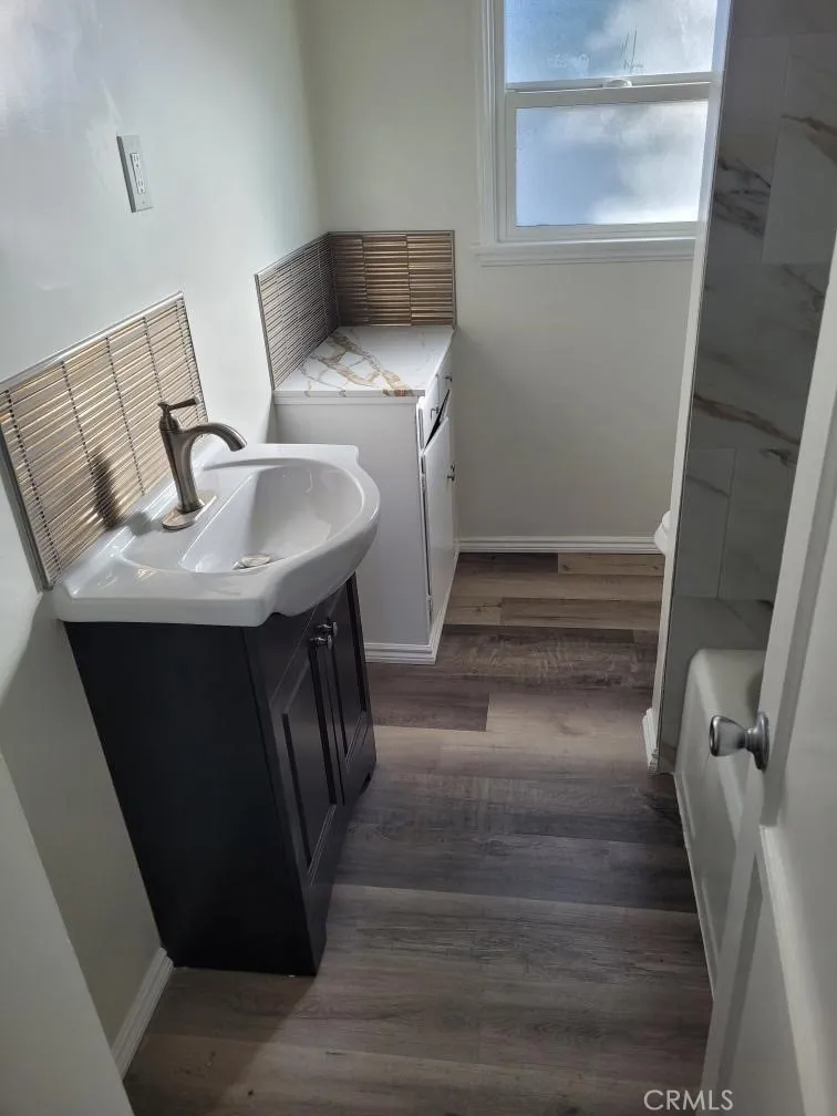 Additional image 42 of 966 Holly St, Inglewood, CA 90301