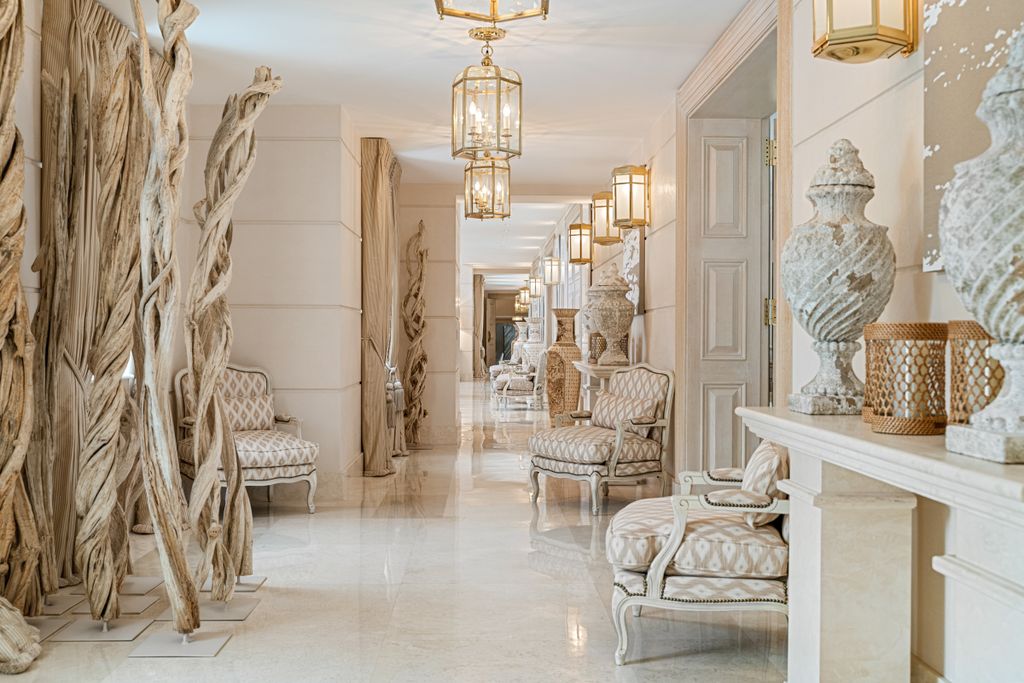 Additional image 10 of 13 bed detached house for saleWentworth Place, Chobham GU24