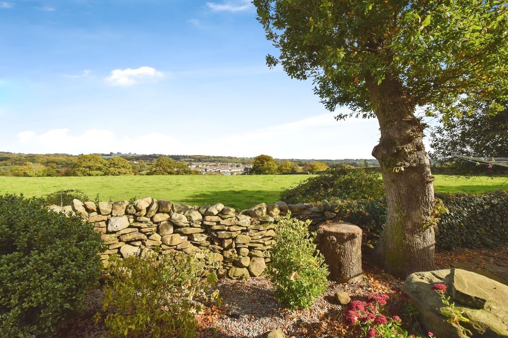 Additional image 31 of 4 bed detached house for saleThe Oaks, Quakers Yard, Treharris CF46