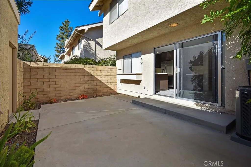 Additional image 7 of 11 Dragonfly, Irvine, CA 92604