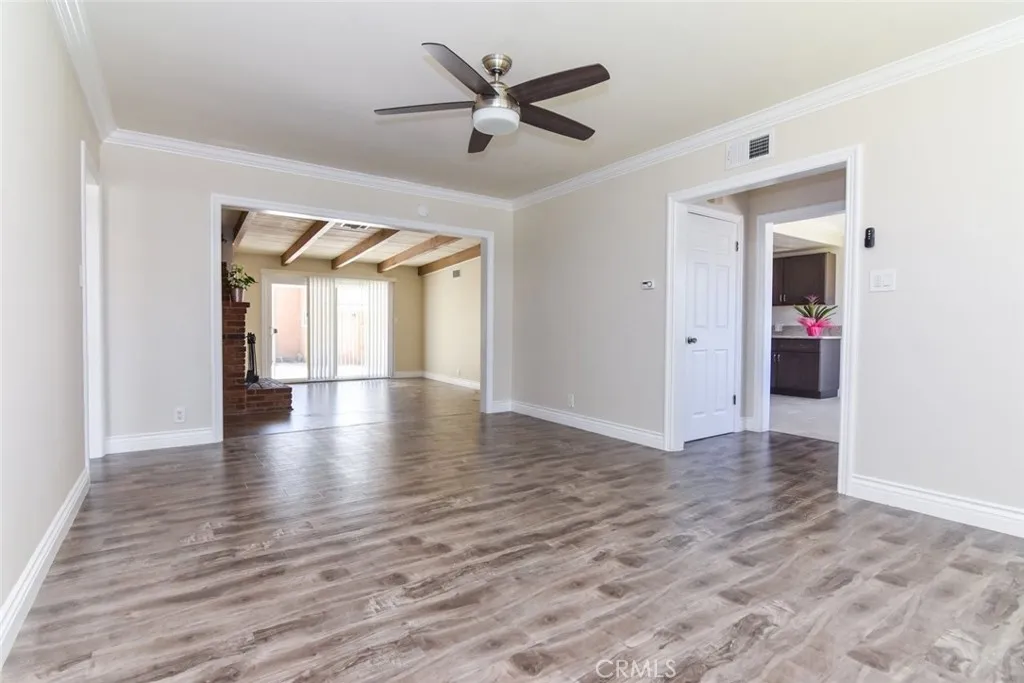 Additional image 8 of 6906 Mclennan Avenue, Lake Balboa, CA 91406