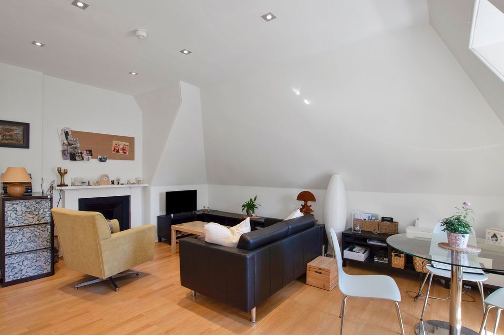 Additional image 3 of 1 bed flat for saleApartment 12, Kingsmeadows House, Peebles EH45