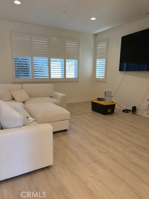 Additional image 6 of 23201 W Canterbury Way, West Hills, CA 91307