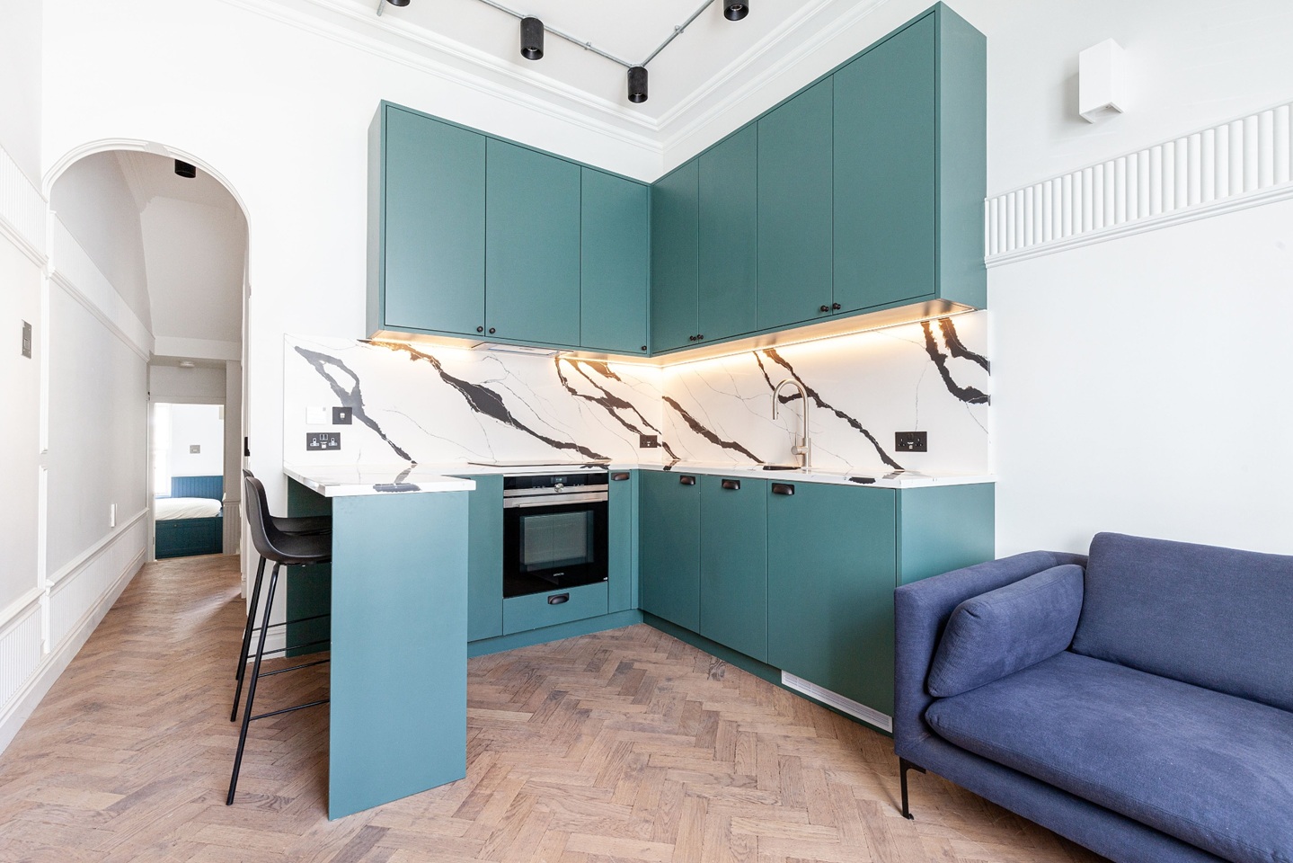 Additional image 3 of 2 Bed Flat, Winchester Street, SW1V, N1 7GU