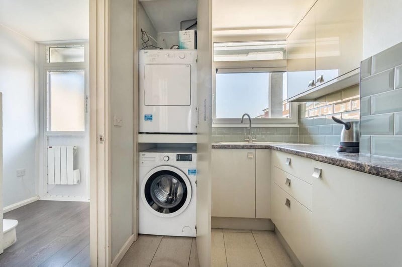 Additional image 6 of Room in a Shared Flat, Loughborough Street, SE11, N1 7GU