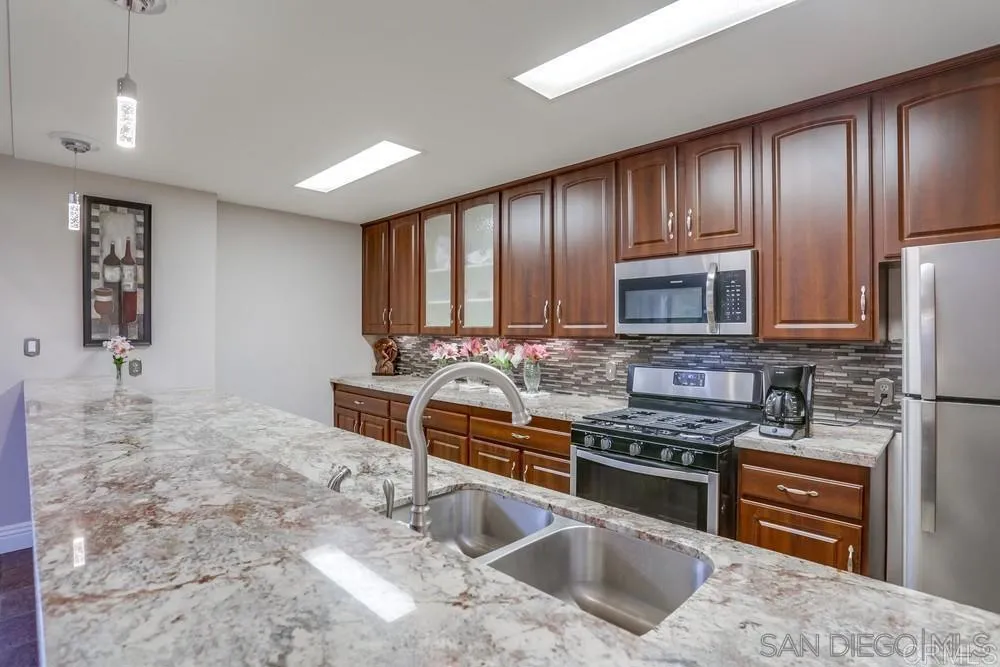 Additional image 47 of 6202 Friars Rd Unit 302, San Diego, CA 92108