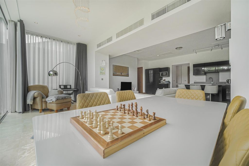 Additional image 13 of 3 bed flat for saleHensol Castle Park, Hensol, Pontyclun CF72