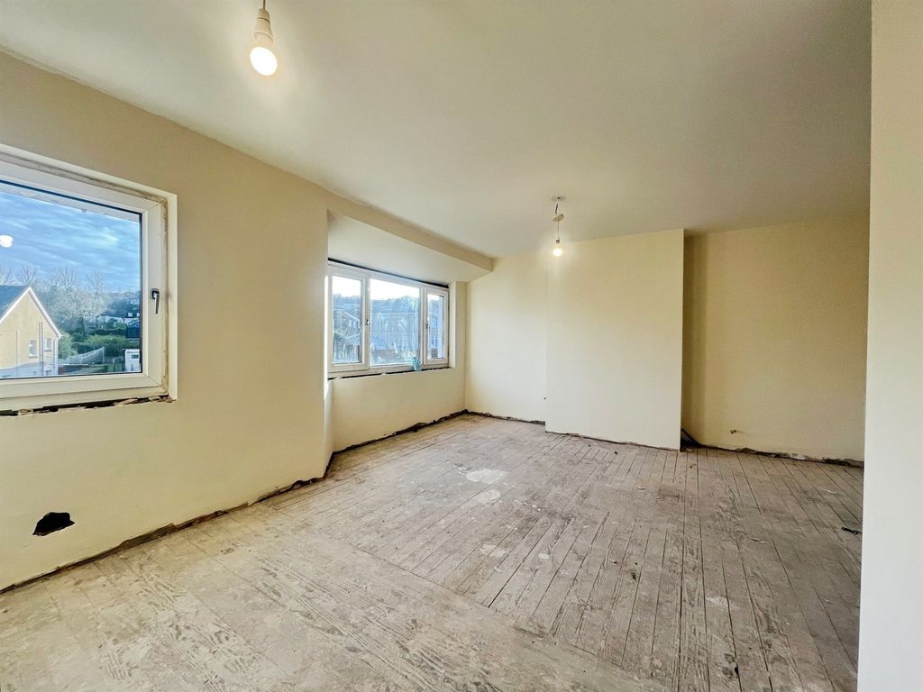 Additional image 5 of 2 bed flat for saleTredegar Road, Ebbw Vale NP23