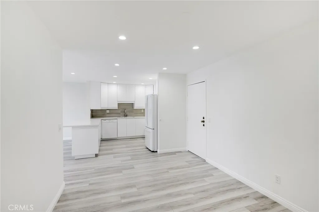 Additional image 36 of 330 N Jackson Street Unit 208, Glendale, CA 91206