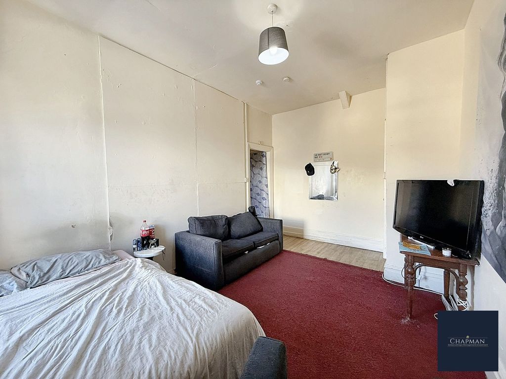 Studio for saleDuffryn Street, Ferndale CF43 photo 4