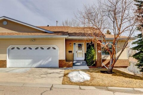 Additional image 7 of 12 Vandoos Villas NW, Calgary, AB, T3A 4W3
