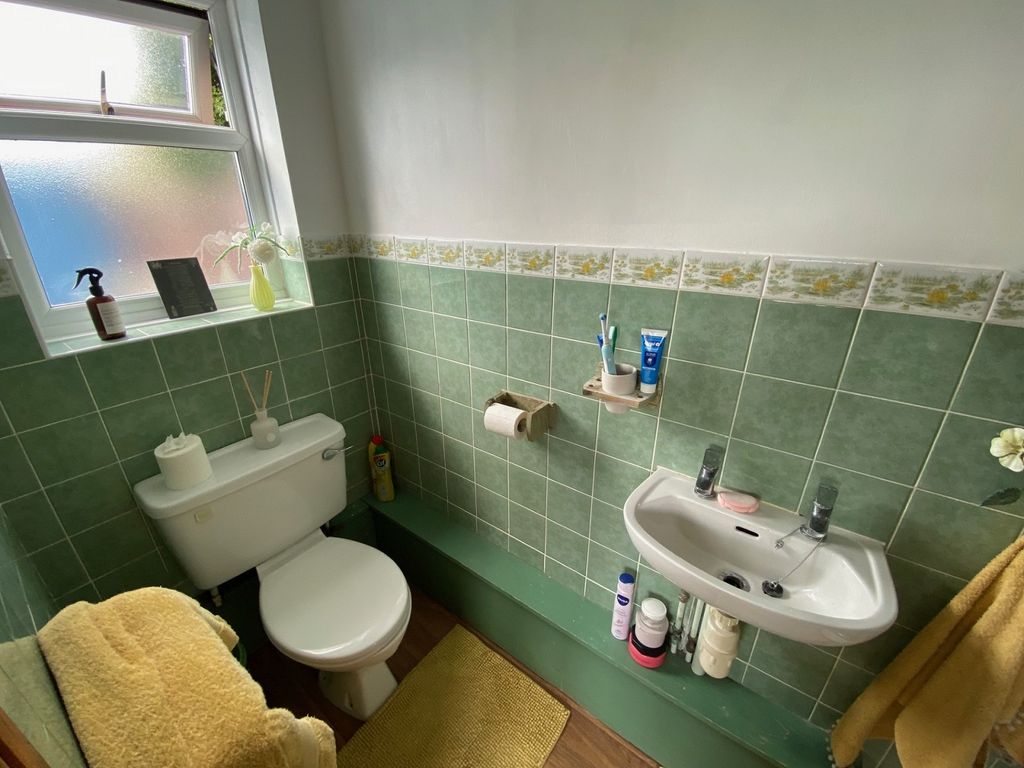 Additional image 9 of 4 bed detached house for saleCamnant Road, Banwen, Neath, Neath Port Talbot. SA10